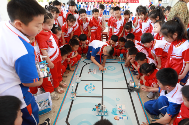 其用得上用得好优质数字资源从根本上缩小区域城乡教育差距 其用得上用得好优质数字资源从根本上缩小区域城乡教育差距