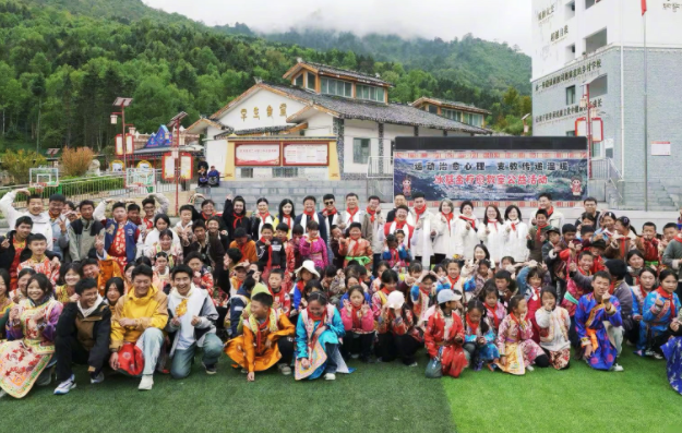 专心方针支持和资源保障公民融合最大优点是新校园不再从零探索 专心方针支持和资源保障公民融合最大优点是新校园不再从零探索